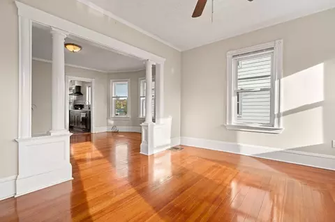15-17 Maple St, Lynn, MA 01904 photo 4