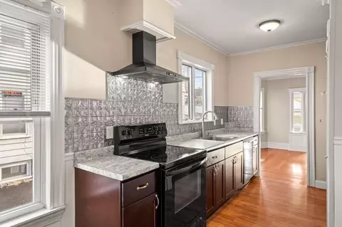 15-17 Maple St, Lynn, MA 01904 photo 7