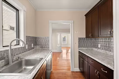 15-17 Maple St, Lynn, MA 01904 photo 8