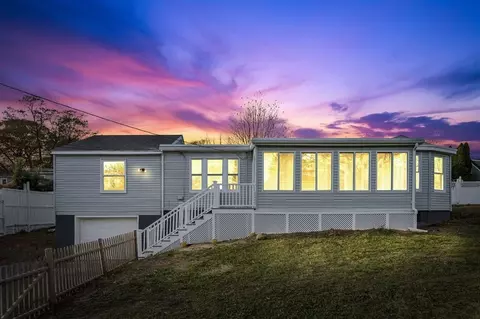 42 Williams St, Beverly, MA 01915