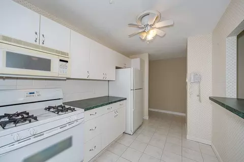 147 Sylvan St #1B, Danvers, MA 01923 photo 13