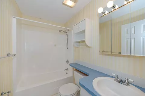 147 Sylvan St #1B, Danvers, MA 01923 photo 19