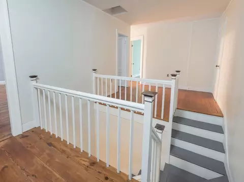 17 Pleasant St, Ware, MA 01082 photo 9