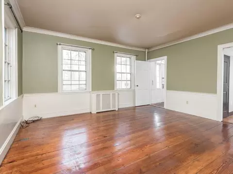 17 Pleasant St, Ware, MA 01082 photo 5