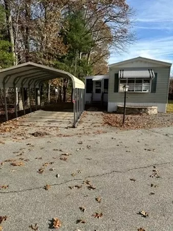 18 Taunton St #17, Plainville, MA 02762