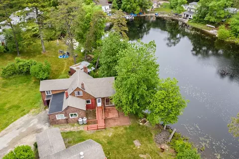 115 Bettencourt Rd, Plymouth, MA 02360