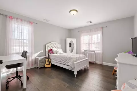 336 Grattan St, Fall River, MA 02721 photo 17