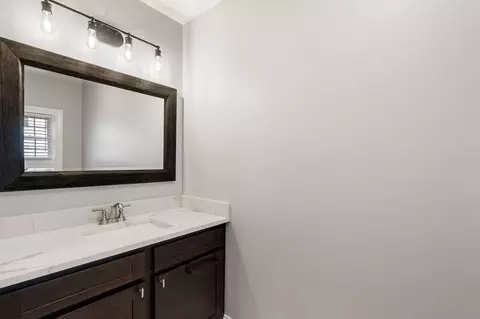 336 Grattan St, Fall River, MA 02721 photo 12