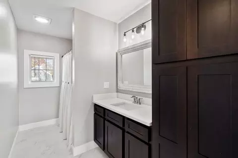 336 Grattan St, Fall River, MA 02721 photo 19