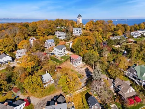 30 Douglas Ave Ext, Hull, MA 02045 photo 4