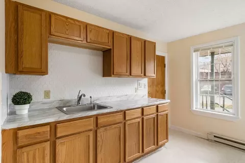 1 Florida Ct #2, Maynard, MA 01754 photo 6