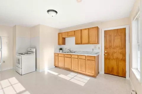 1 Florida Ct #2, Maynard, MA 01754 photo 5