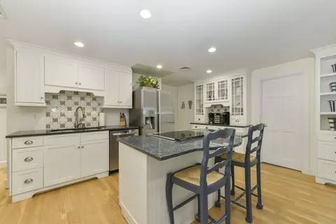 48 Pine Ln, Barnstable, MA 02655 photo 16