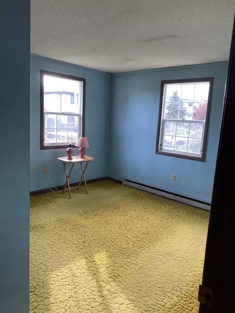 280 Glasgow St, Fall River, MA 02721 photo 11