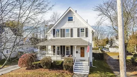 39 Warren St, Stoneham, MA 02180