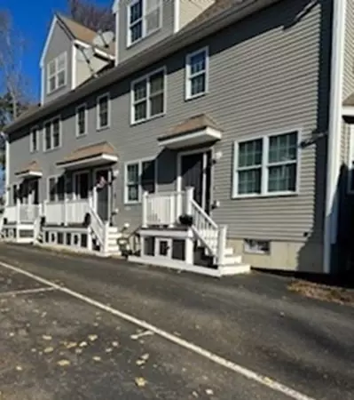 27 5th Ave #4, Haverhill, MA 01830