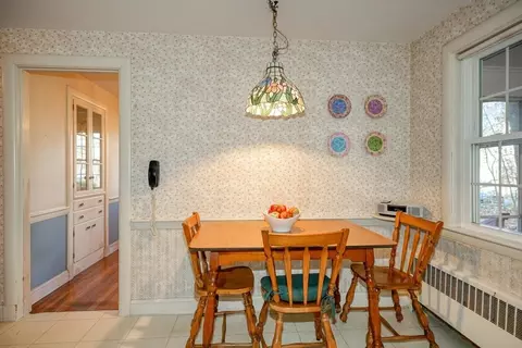 3 Oak Hill Dr, Walpole, MA 02081 photo 4