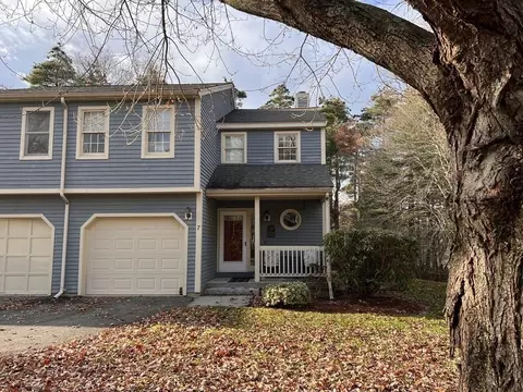 7 Village Grn #7, Sturbridge, MA 01566