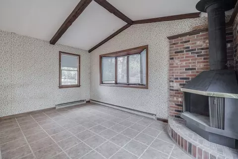 80 Embassy Rd, Springfield, MA 01119 photo 18