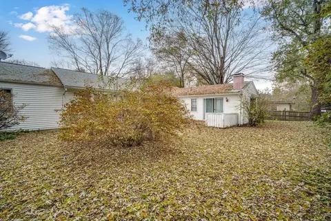 80 Embassy Rd, Springfield, MA 01119 photo 34
