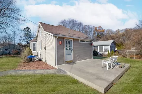 1 Hamburg St, Chicopee, MA 01020 photo 36