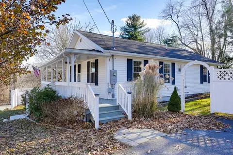 5 Hazel Ave, Shrewsbury, MA 01545