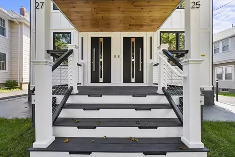 25 Payson Rd #25, Belmont, MA 02478