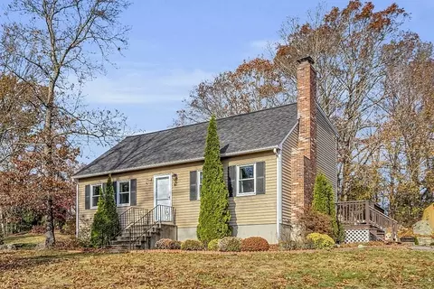 47 Brookside Ave, Webster, MA 01570 photo 2