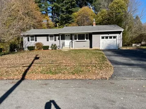 14 Dominic, Chelmsford, MA 01824