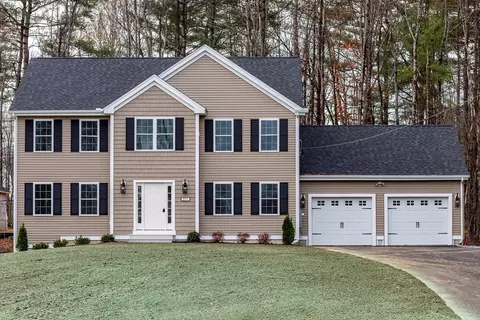 251 Holman St, Lunenburg, MA 01462