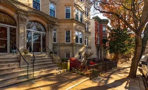 21 Warwick Rd #4, Brookline, MA 02446 photo 11