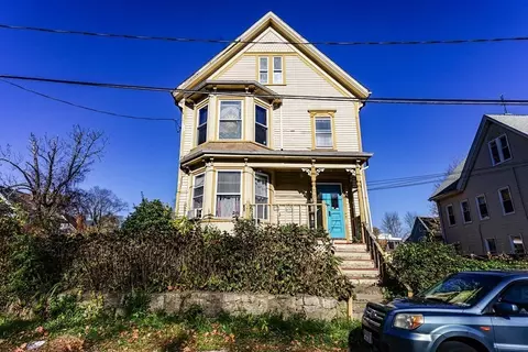149 Nilsson St, Brockton, MA 02301