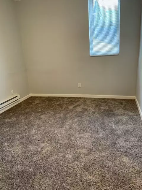 160 Brightman St #1, Fall River, MA 02720 photo 4