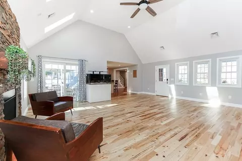 63 Smith Ave, Walpole, MA 02081 photo 12