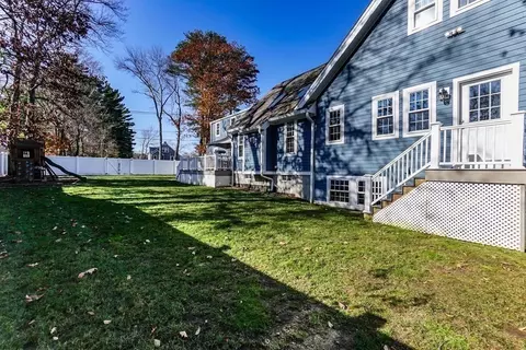 63 Smith Ave, Walpole, MA 02081 photo 9