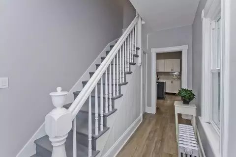 23 Mount Tom Ave, Easthampton, MA 01027 photo 3