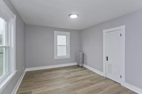 23 Mount Tom Ave, Easthampton, MA 01027 photo 23