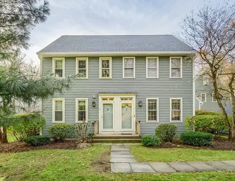 37 Old Laxfield Rd #37, Shrewsbury, MA 01545