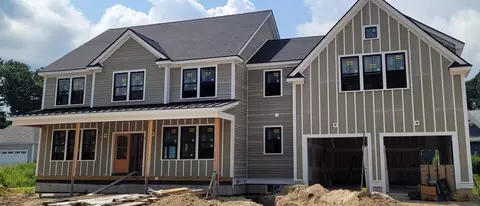 8 Litchfields Way, Walpole, MA 02081