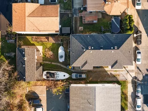 50 Johnson St, Fall River, MA 02723 photo 24