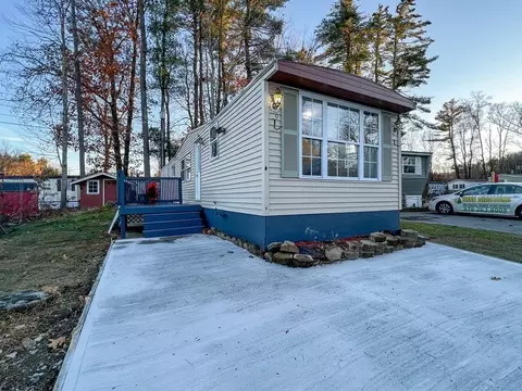 1790 Massachusetts Ave #29, Lunenburg, MA 01462