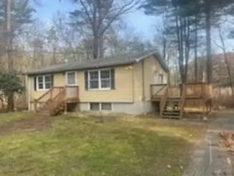 194 King St, Groveland, MA 01834
