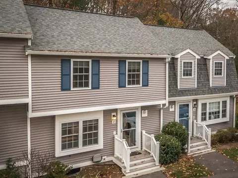 35 Benjamins Lndg #35, Franklin, MA 02038