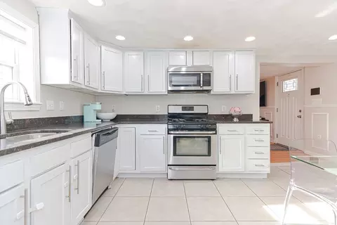 35 Francis St, Everett, MA 02149 photo 18