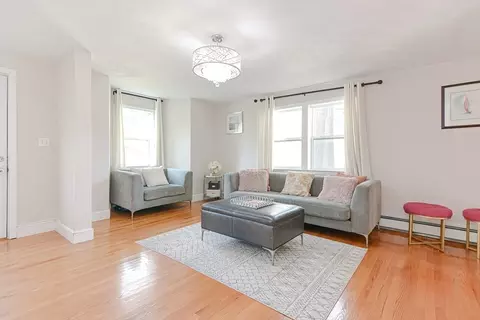 35 Francis St, Everett, MA 02149 photo 5