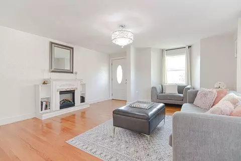 35 Francis St, Everett, MA 02149 photo 7
