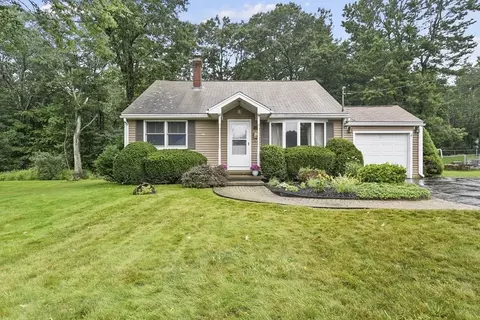 31 Forestdale Rd, Paxton, MA 01612