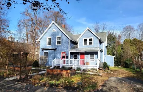 14 Hampden Ct, Monson, MA 01057