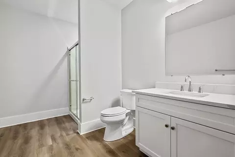 Bath - 160 Jarvis Cir, Needham, MA 02492 photo 2 of 2