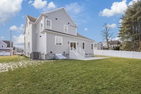 Exterior - 160 Jarvis Cir, Needham, MA 02492 photo 2 of 2